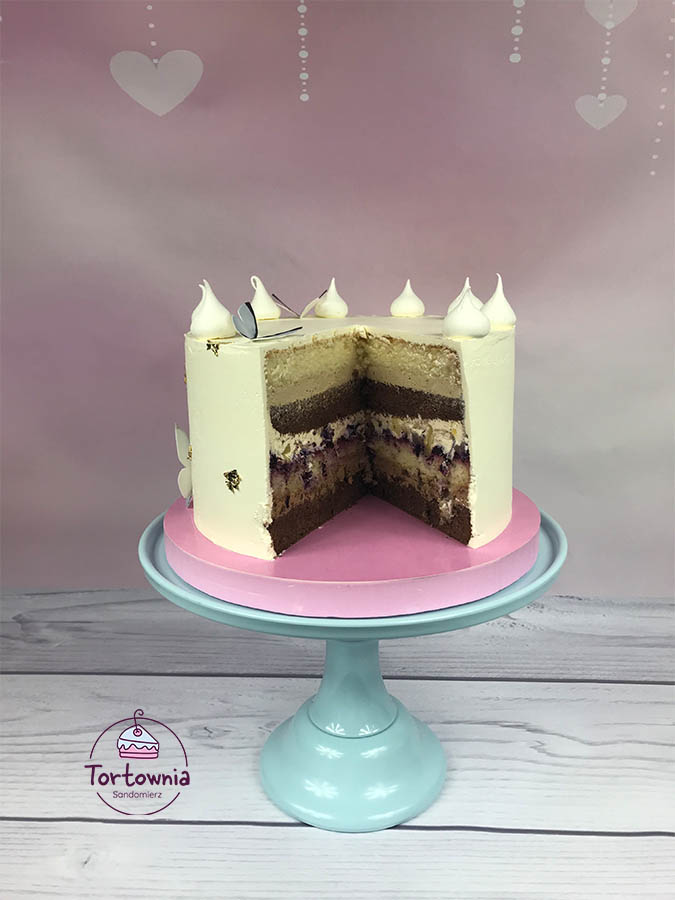 Przekrój przez tort ambasador